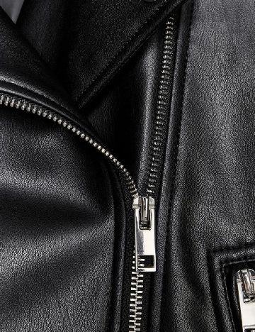 Jacheta Zara, negru