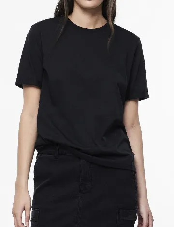 Tricou Pieces, negru