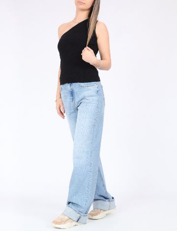 Maiou Pieces, negru