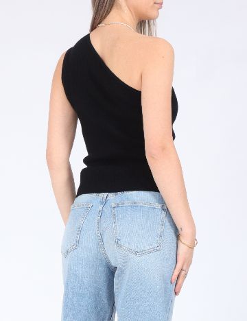 Maiou Pieces, negru