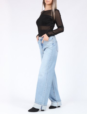 Body Only, negru