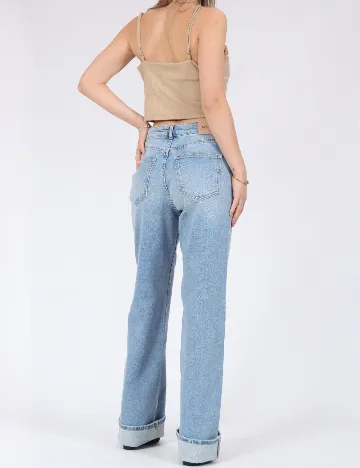 Top Pieces, crem