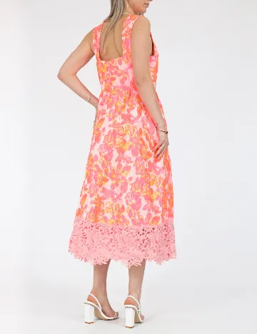 Rochie medie Coast, roz