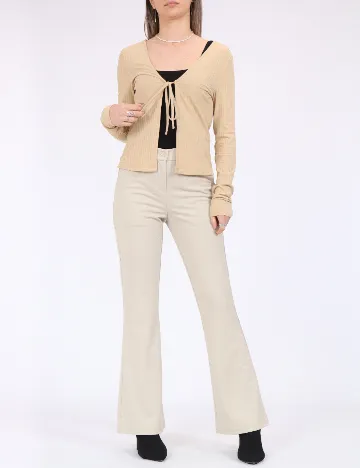 Cardigan Pieces, maro