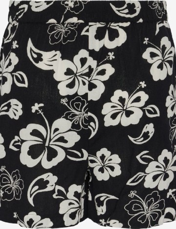 Pantaloni scurti Pieces, negru
