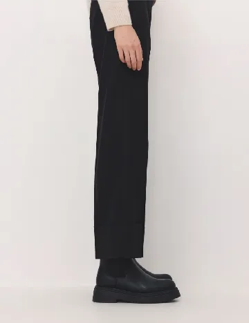 Pantaloni Reserved, negru