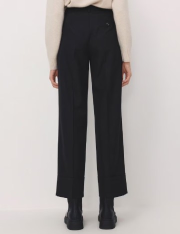 Pantaloni Reserved, negru