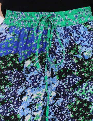 Pantaloni Vero Moda, floral print