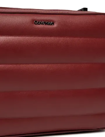Geanta Calvin Klein, visiniu