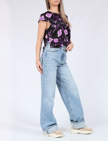 Top Something New, negru
