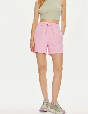 Pantaloni scurti Vero Moda, roz
