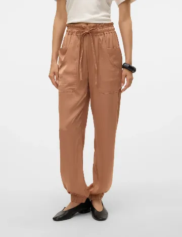Pantaloni Vero Moda, maro