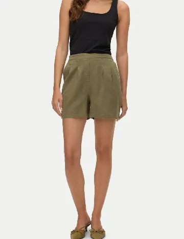 Pantaloni scurti Vero Moda, verde