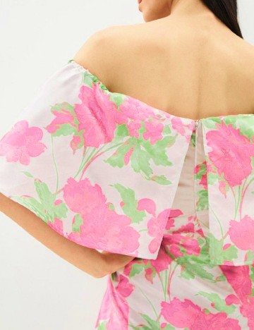 Rochie medie Coast, roz