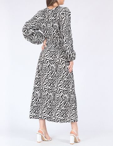 Rochie lunga Only, alb/negru