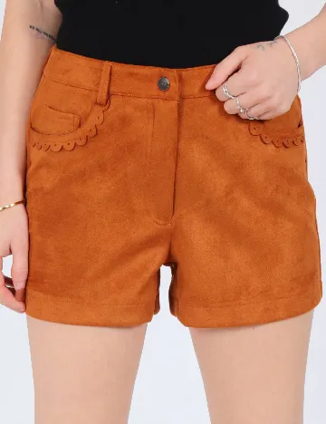 Pantaloni scurti Only, caramiziu