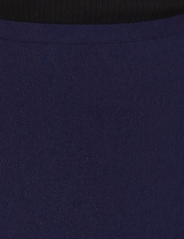 Fusta Only, bleumarin