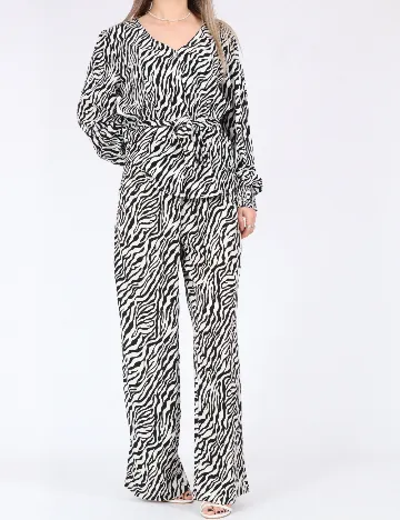 Pantaloni Only, alb/negru