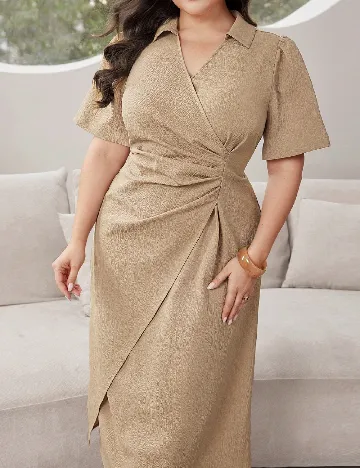 Rochie medie SHEIN CURVE, maro