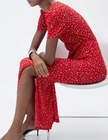 Rochie medie Mango, rosu Rosu