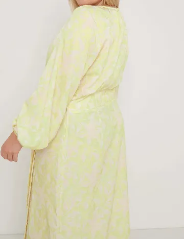 Fusta Pretty Lavish Curve, verde