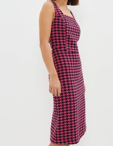 Rochie medie Coast, roz