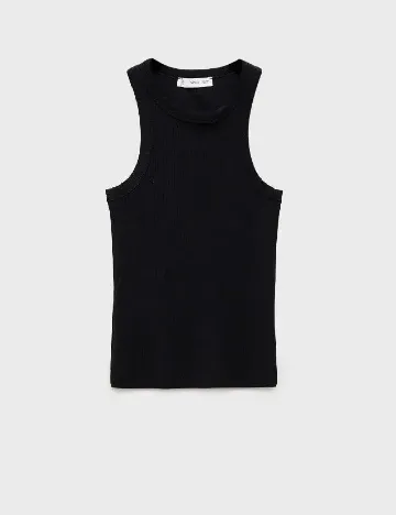 Maiou Mango, negru