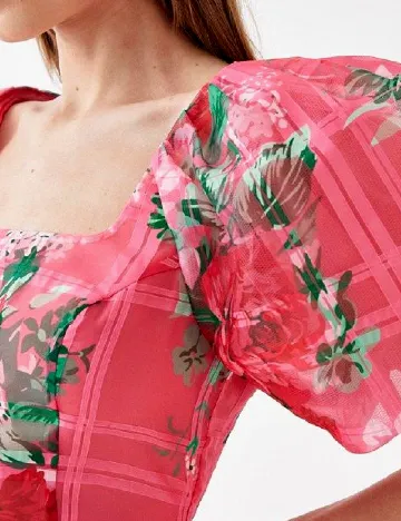 Rochie medie Coast, roz