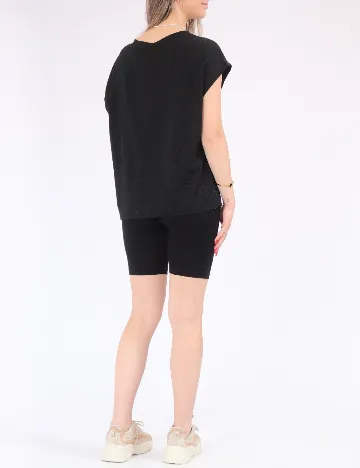 Tricou Only, negru