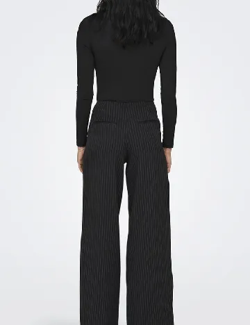 Body Only, negru