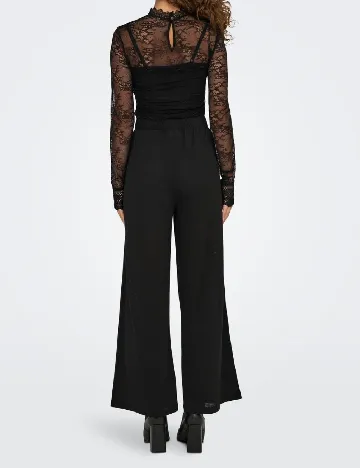 Body Only, negru