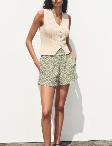 Vesta Zara, crem