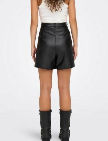 Pantaloni scurti Only, negru