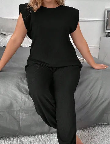 Pijama SHEIN CURVE, negru