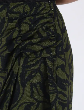 Fusta Only, verde