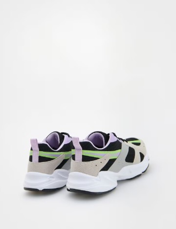 Adidasi Reserved, mix culori