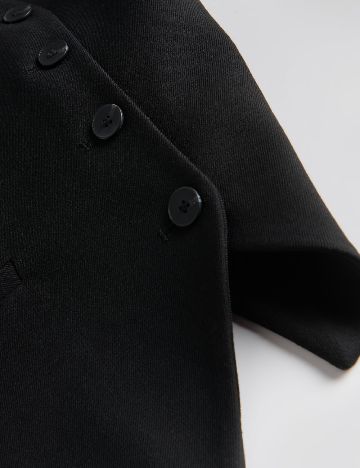 Vesta Reserved, negru