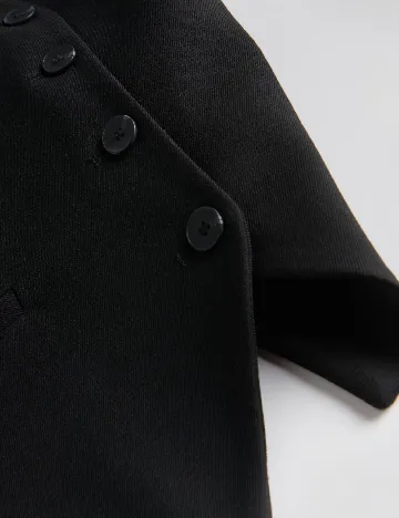 Vesta Reserved, negru