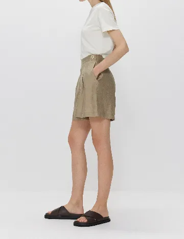 Pantaloni scurti Reserved, kaki