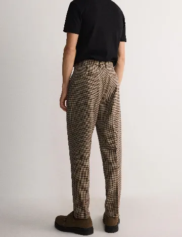 Pantaloni Reserved, maro