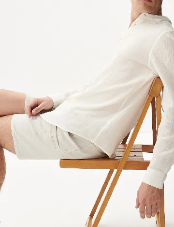 Pantaloni scurti Reserved, bej