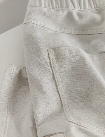 Pantaloni scurti Reserved, bej