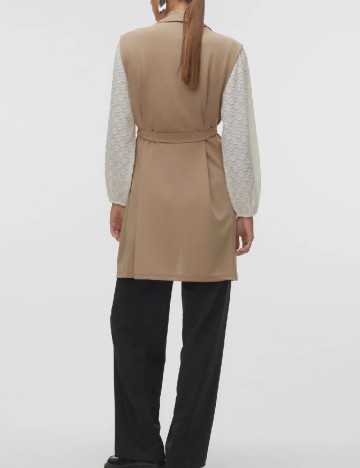 Vesta Vero Moda, maro