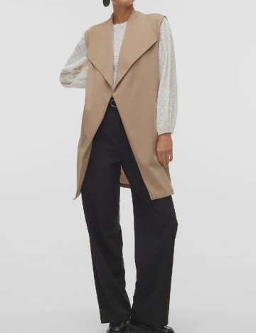 Vesta Vero Moda, maro