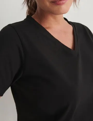 Tricou Reserved, negru