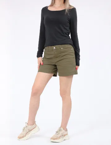 Pantaloni scurti Vero Moda, verde