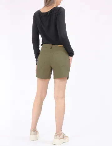 Pantaloni scurti Vero Moda, verde