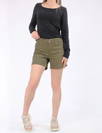 Pantaloni scurti Vero Moda, verde