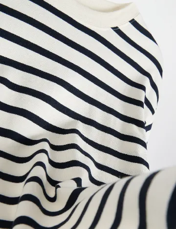 Rochie scurta Reserved, alb/bleumarin