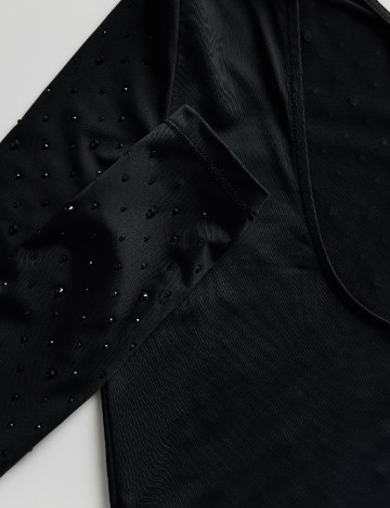 Body Reserved, negru